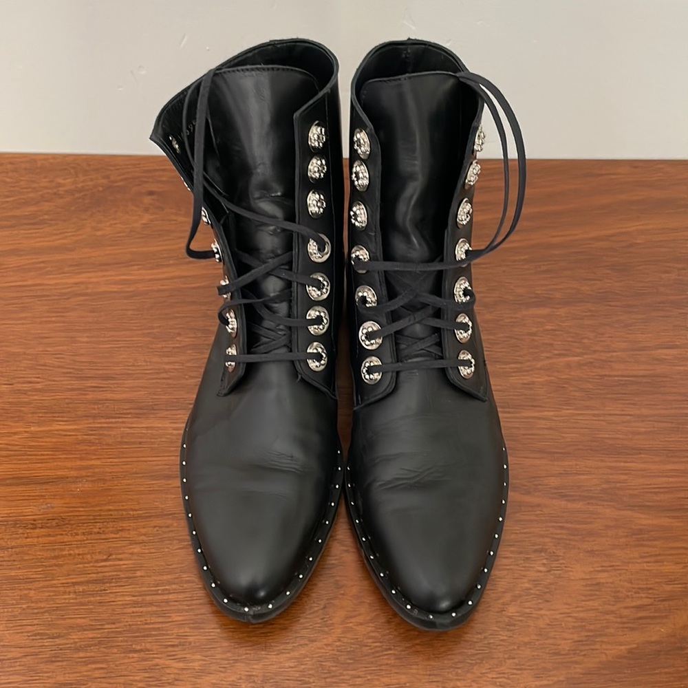 Freda Salvador Ralf Boot size 8.5 in black